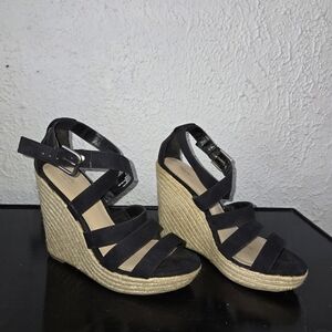 Women's shoes size 8.5